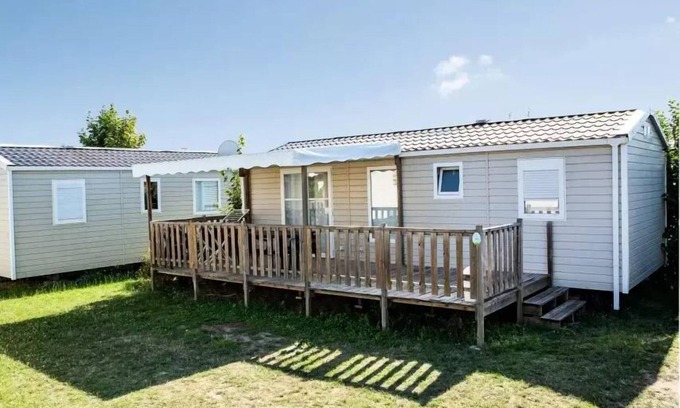 Brehemont House | Flower Camping Loire et Châteaux * - Mobil-home Confort 4 Rooms 6 People