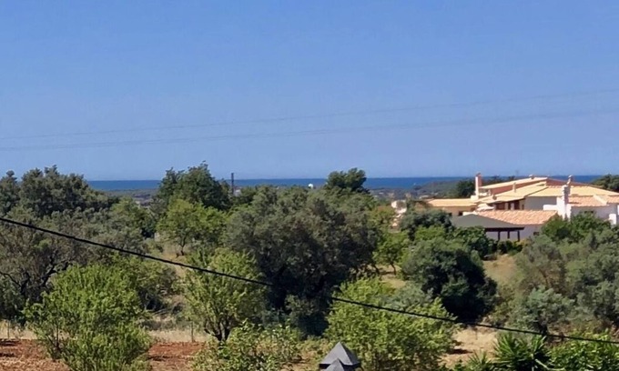 Boliqueime Cottage | Flower Country House Near the Sea
