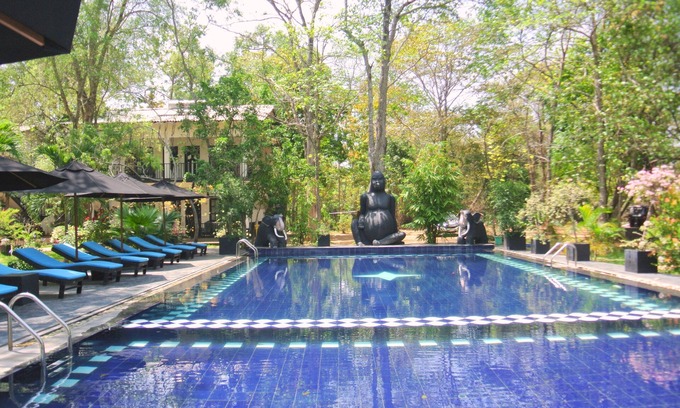 Sigiriya Hotel | Flower Garden Eco Village