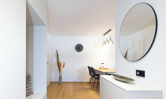 Tiefgraben Apartment | Flower magic on Lake Mondsee