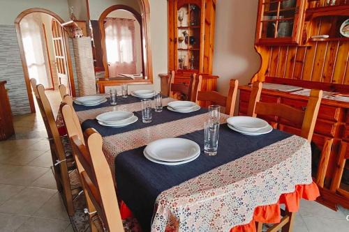 Province of Cagliari Apartment | Flowers House Appartamento a Quartu S Elena