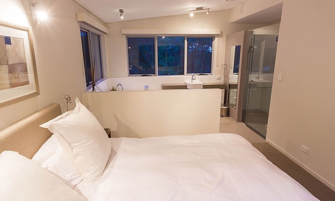 Wilyabrup House | FLUTES ESTATE BOOKINGS