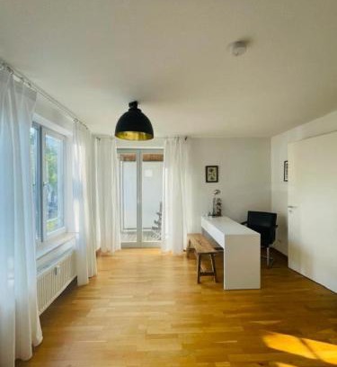Schoenefeld Apartment | Fly Inn Apartment Berlin