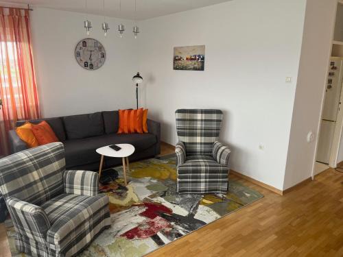 Velika Gorica Apartment | Fly Inn