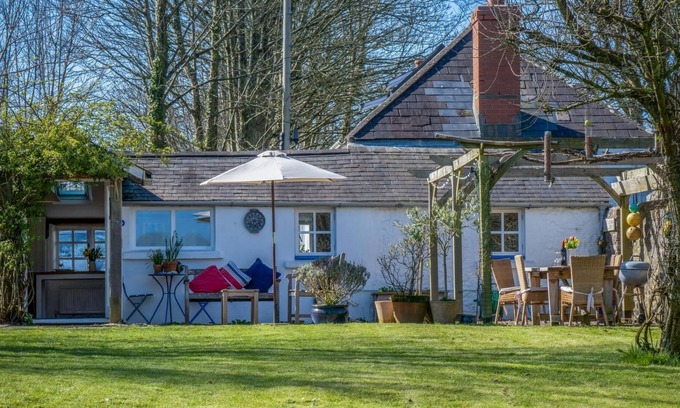 Lawrenny House | Flygate - 2 Bedroom Cottage - Lawrenny