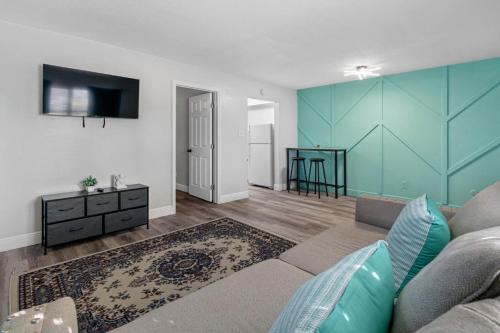 Sun Bay South Apartment | Focus On Luxury Premier South Tampa