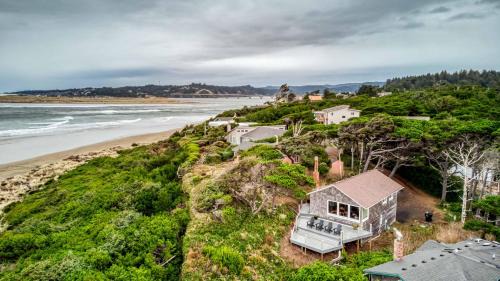 Waldport House | Ford House