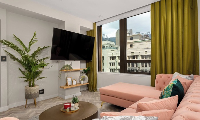 Flora Park Apartment | Foreshore Place | Modern One Bed Apt | Netflix
