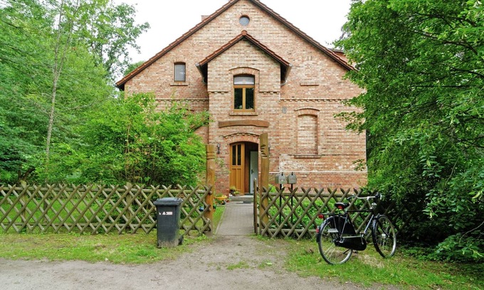 Furstenwalde/Spree Apartment | Forest Retreat Near Berlin