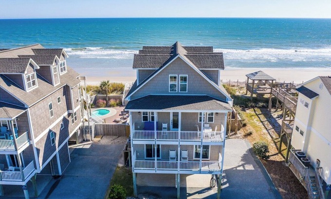 North Topsail Beach House | Forget Me Knot - Oceanfront with Private Pool