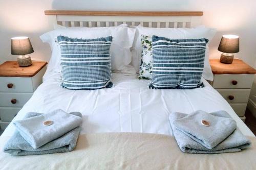 Bangor House | Former Quarryman’s 3-bed house 5 min to Zip World