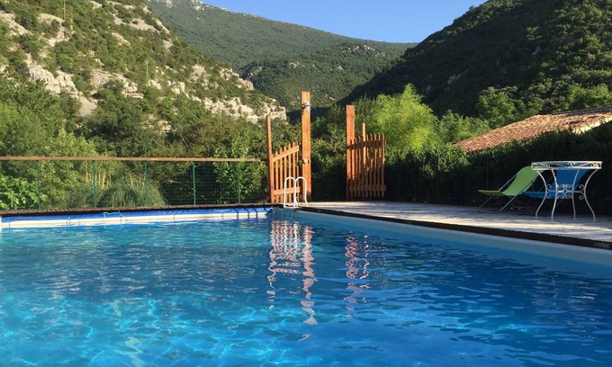 Gornies House | Former silk, mountain river pool, exceptional friends, family