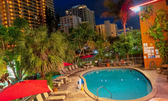 Bermuda Riviera Hotel | Fort Lauderdale Beach Resort Hotel & Suites