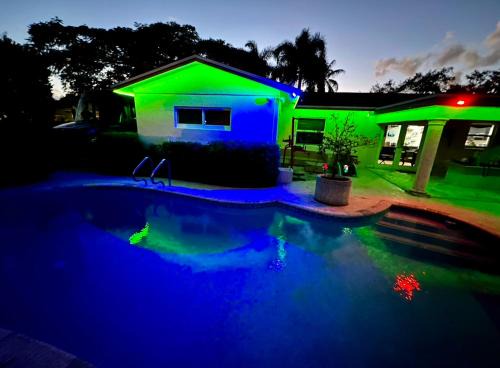 Survey Creek House | Fort Lauderdale Shangri La