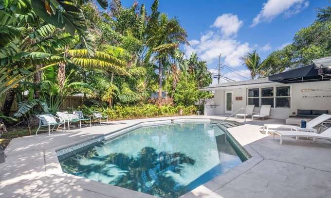 North Corals House | FORT LAUDERDALE Spacious house with heated pool and garden