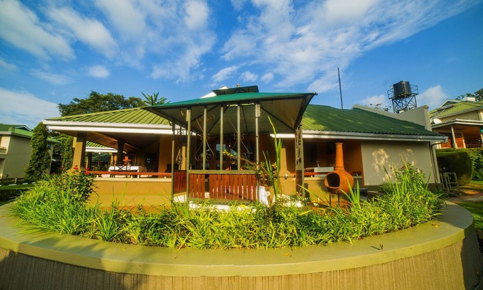 Fort Portal Hotel | Fort Motel