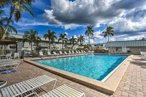 Cypress Lake House | Fort Myers Condo with Pool, 9 Mi to Fort Myers Beach