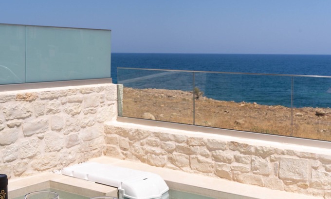 Panormos Apartment | Fortuna Suite