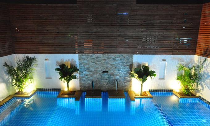 Nanai Road Hotel | Forty Winks Phuket