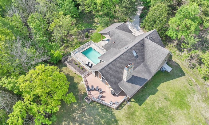 Elkhart Lake House | Fountainhead Sanctuary in Elkhart Lake/RA: Spacious 4-bdrm house, amazing