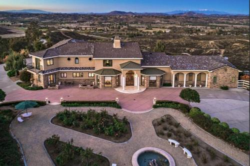Temecula House | Fountainhead Vineyards Manor
