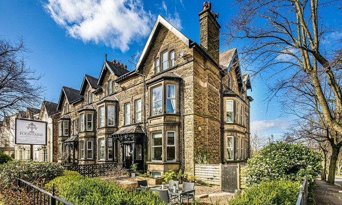 Harrogate House | Fountains Guest House