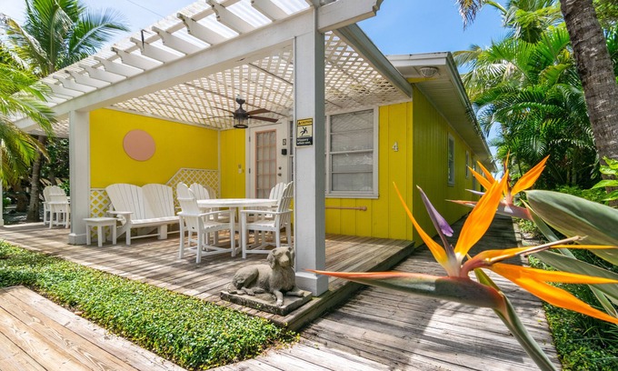 Ilexhurst House | Four Beach Lovers 4 | Beach Property, Garden View