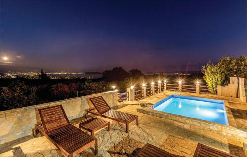 Rudine House | Four-Bedroom Holiday Home In Kastel Novi