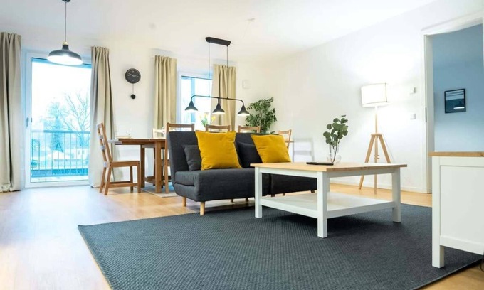 Lurup Apartment | Four Bedroom in Urban Location
