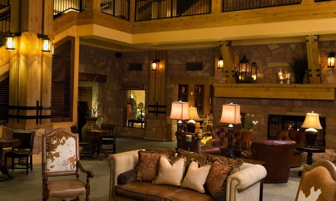 Park City Condo | Four Bedroom Penthouse in Canyons Village by RedAwning - Save 20% on 7+ Nights!