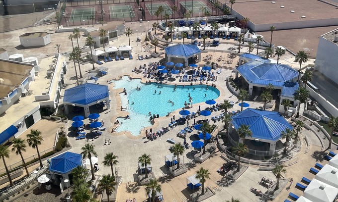 Las Vegas Apartment | Four Bedroom Presidential Suite in the Beautiful Westgate Las Vegas Casino