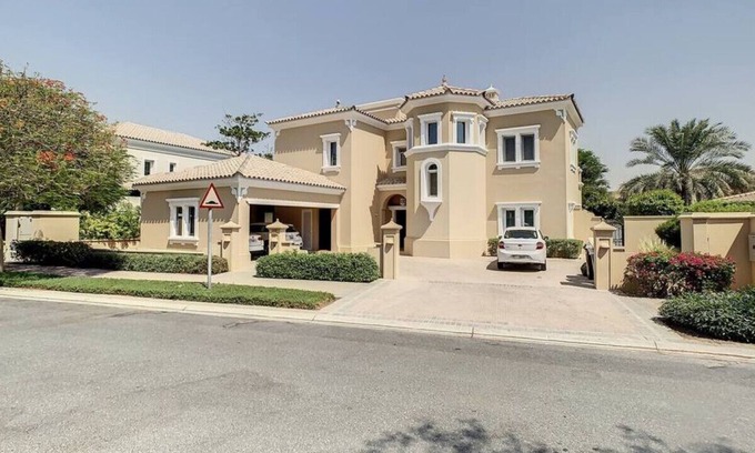 Arabian Ranches House | Four Bedroom Villa with Pool in Arabian Ranches