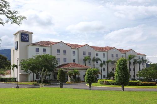 Santa Ana Hotel | Four Points by Sheraton San Jose Costa Rica