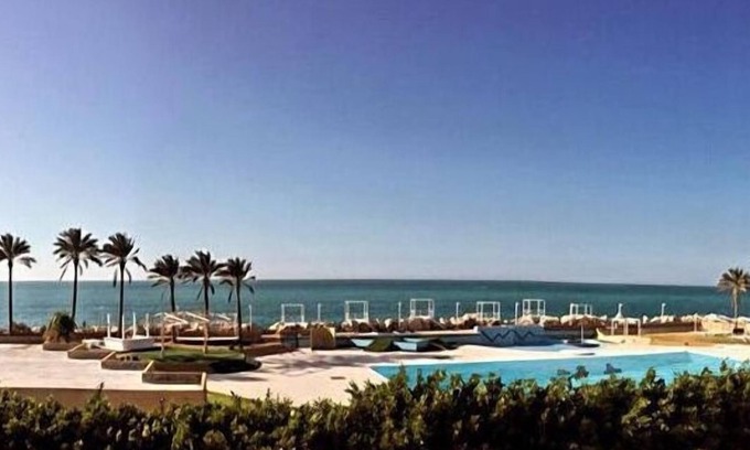 Halat Hotel | Four Seasons Halat