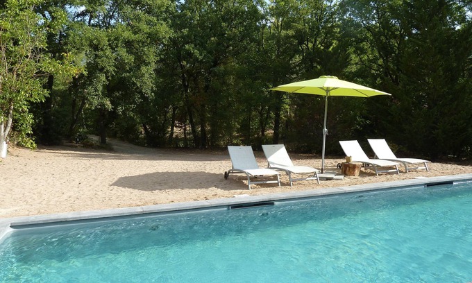 Lorgues Apartment | Four star gite in beautiful settings with private pool. Ideal for a couple