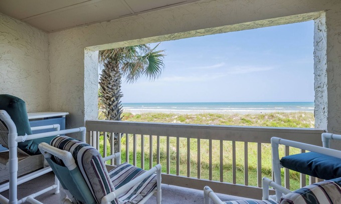 Crescent Beach Condo | Four Winds