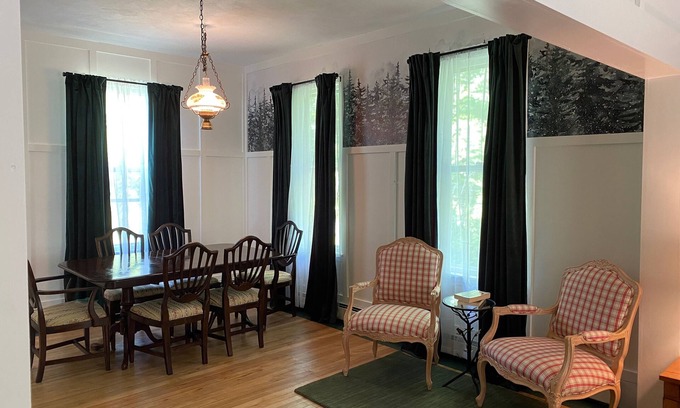 Greenville House | Fox Hall - Walk to Moosehead Lake Access & Town - Hike/ATV/Boat/Kayak/Etc