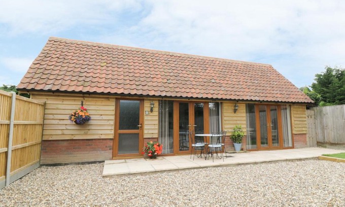 Norwich House | Foxley Wood Cottage