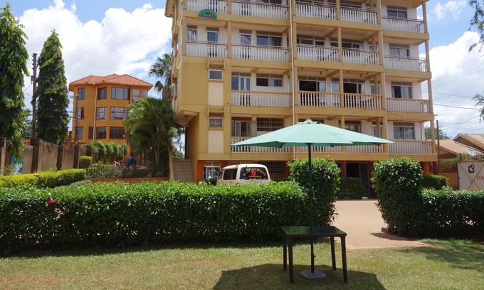 Bukoto Hotel | Foxwoods Hotel
