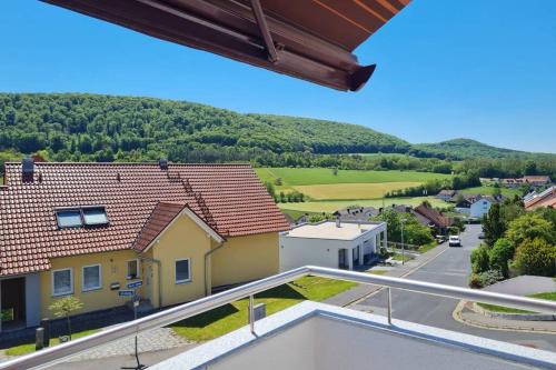 Bad Kissingen Apartment | Fränkische Rhön Wohnung mit Bergblick ツ