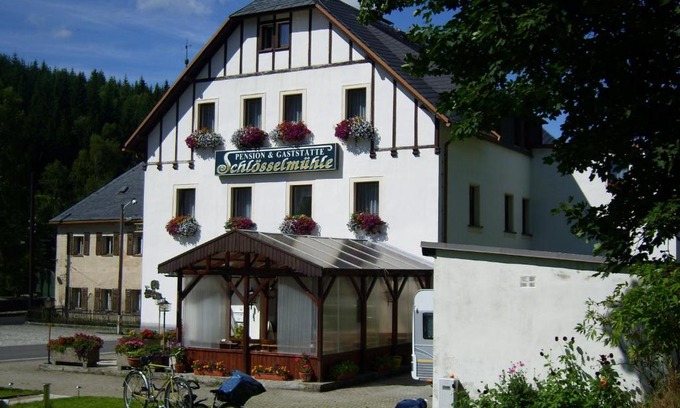 Joehstadt House | Frühstückspension "Schlösselmühle"