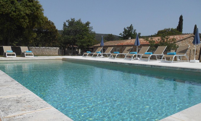 Saint-Maximin-la-Sainte-Baume House | Grande Maison Avec Piscine Avec vue sur la Sainte Baume
