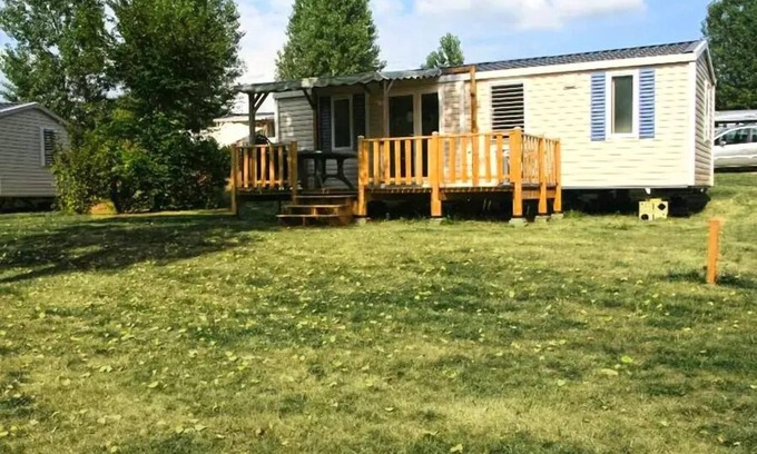 Saint-Martin-Lars-en-Sainte-Hermine House | Mobil Home Komfort Maillezais - 2 Schlafzimmer 4 Personen