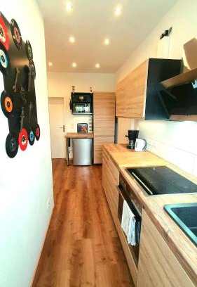 Velbert Apartment | FRANKES CITY SLEEP Apartment, 6 Einzelbetten
