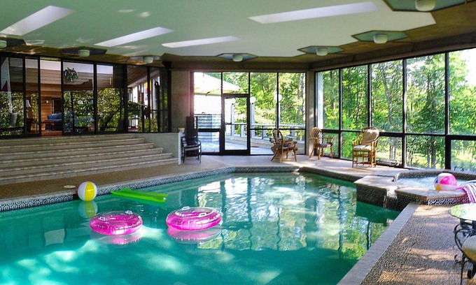 Franklin House | Franklin River Estate Highlands-Franklin-INDOOR POOL !