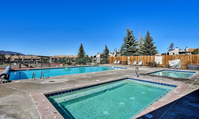 Fraser Condo | Fraser Mountain Retreat w/Resort Amenities!