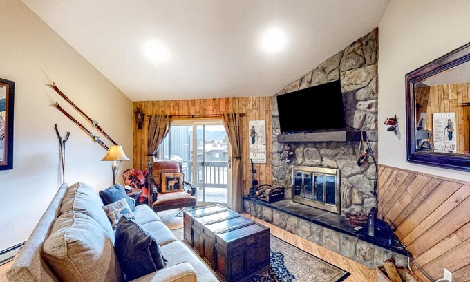 Fraser House | Fraser's Mountain Fantasy