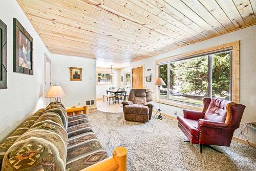 Joseph House | Frazier Lake