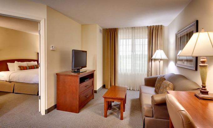 Omaha Condo | Free Breakfast. Pool. Gym. Close to the Children’s Hospital!
