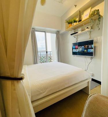 Kapitolyo Apartment | Free Car Parking - Sheridan North 1BR Apt near BGC